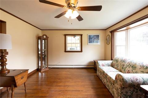 116 Poplar St, Woonsocket, RI 02895 photo 10