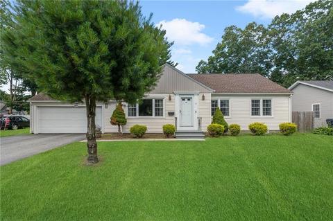 117 Wendell Rd, Warwick, RI 02888 photo 2