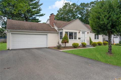 117 Wendell Rd, Warwick, RI 02888 photo 3