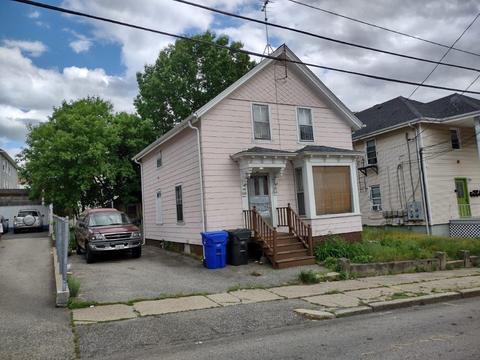 116 Sumner St, Central Falls, RI 02863 photo 2