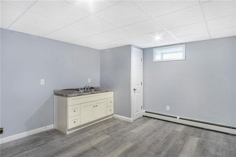 624 Buttonwoods Ave, Warwick, RI 02886 photo 41