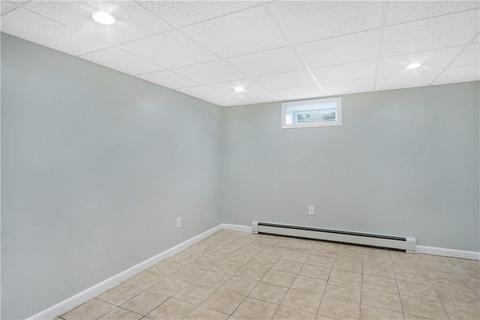 624 Buttonwoods Ave, Warwick, RI 02886 photo 36