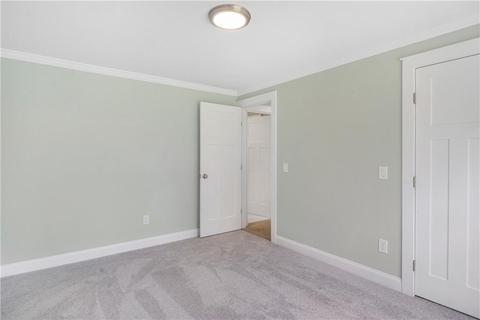 624 Buttonwoods Ave, Warwick, RI 02886 photo 27