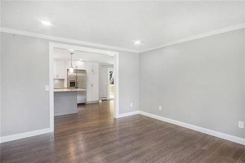 624 Buttonwoods Ave, Warwick, RI 02886 photo 12