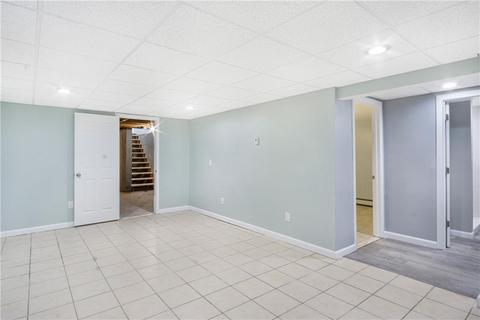 624 Buttonwoods Ave, Warwick, RI 02886 photo 35