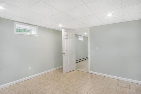 624 Buttonwoods Ave, Warwick, RI 02886 photo 37