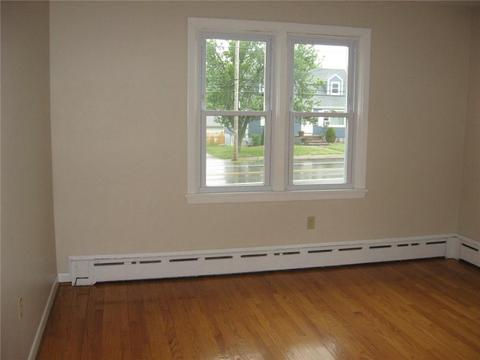 65 Oak St, Westerly, RI 02891 photo 19