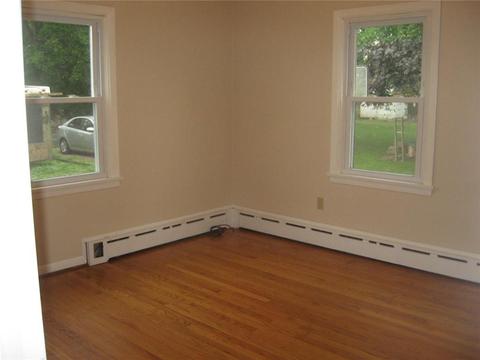 65 Oak St, Westerly, RI 02891 photo 16