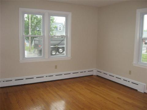 65 Oak St, Westerly, RI 02891 photo 18