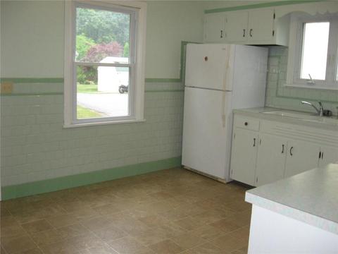 65 Oak St, Westerly, RI 02891 photo 6