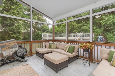 38 Davis Cir, Warwick, RI 02886 photo 16