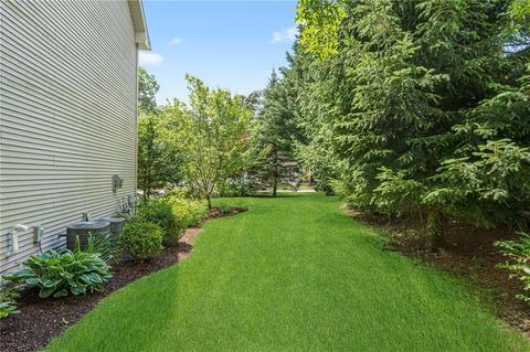 38 Davis Cir, Warwick, RI 02886 photo 42