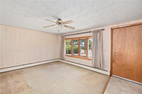 20 Crocus St, Warwick, RI 02886 photo 7