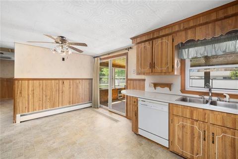20 Crocus St, Warwick, RI 02886 photo 13