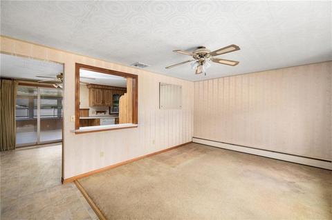 20 Crocus St, Warwick, RI 02886 photo 9
