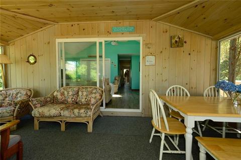 47 Benson Ave, Westerly, RI 02891 photo 2