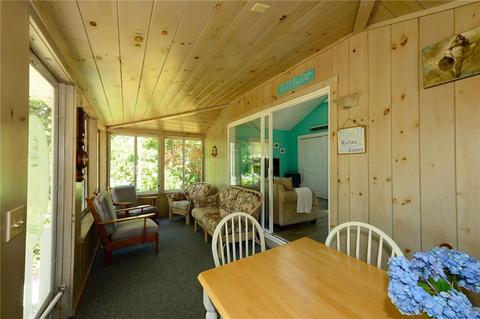 47 Benson Ave, Westerly, RI 02891 photo 3