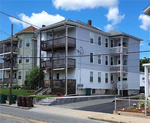 525 Providence St, Woonsocket, RI 02895 photo 2