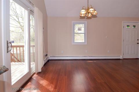 40 Ivan Ave, Warwick, RI 02889 photo 11