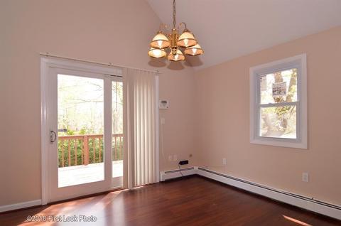 40 Ivan Ave, Warwick, RI 02889 photo 12