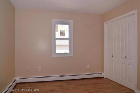 40 Ivan Ave, Warwick, RI 02889 photo 14