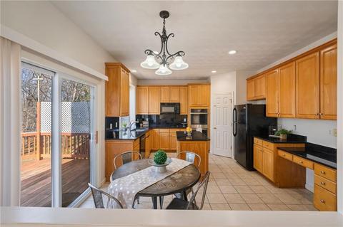 63 Castle Rocks Rd, Warwick, RI 02886 photo 13
