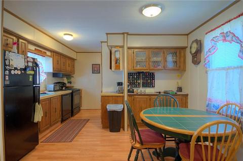 4 Lane E, Coventry, RI 02816 photo 2