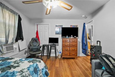 80 Cass Ave, Woonsocket, RI 02895 photo 9
