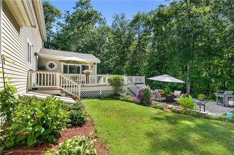 15 Katie Dr, Warren, RI 02885 photo 5