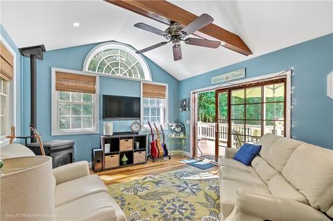 15 Katie Dr, Warren, RI 02885 photo 21