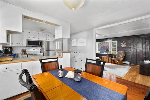 65 Rome Ave, Warwick, RI 02886 photo 14