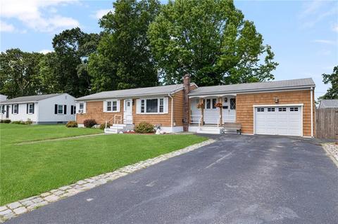 65 Rome Ave, Warwick, RI 02886 photo 3