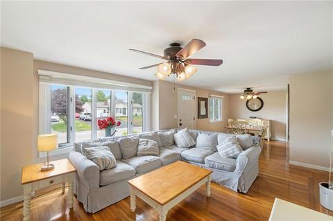 108 Thrush Rd, Warwick, RI 02886 photo 9