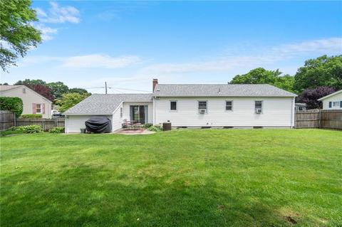 108 Thrush Rd, Warwick, RI 02886 photo 2