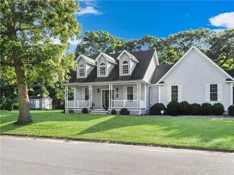 29 Andersen Ct, Westerly, RI 02891 photo 2