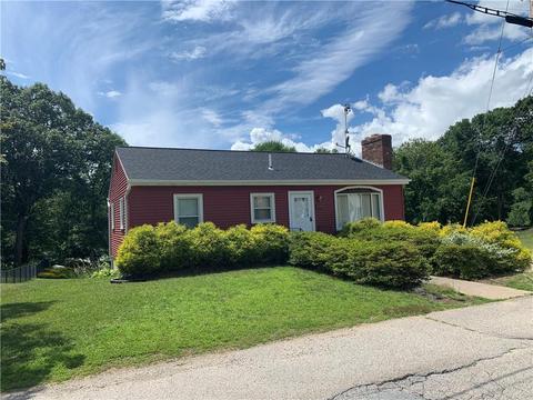 52 Benoit St, Coventry, RI 02816 photo 1