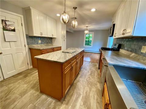 602 Central St, Burrillville, RI 02830 photo 5