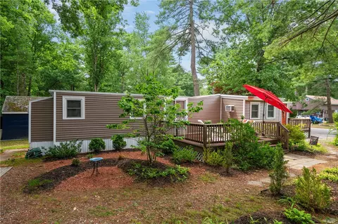 73 Hillside Dr, Mapleville, RI 02839 photo 2