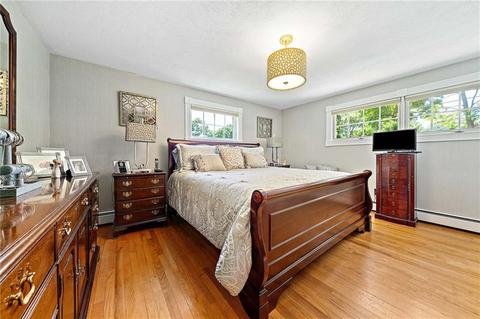 91 Hull St, Warwick, RI 02888 photo 17