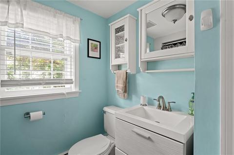 515 Red Chimney Dr, Warwick, RI 02886 photo 21