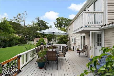 515 Red Chimney Dr, Warwick, RI 02886 photo 7