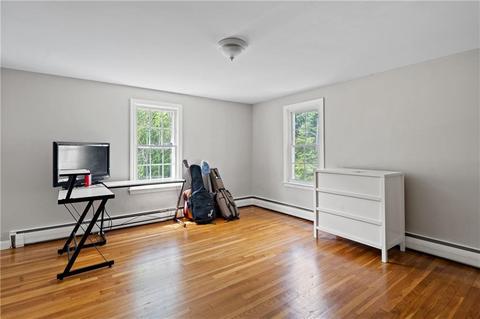 515 Red Chimney Dr, Warwick, RI 02886 photo 32