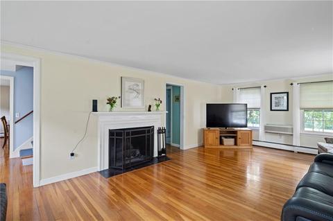 515 Red Chimney Dr, Warwick, RI 02886 photo 18