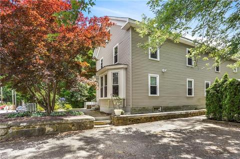 198 Mason St, Woonsocket, RI 02895 photo 1