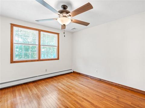 26 2nd Point Rd, Warwick, RI 02889 photo 11