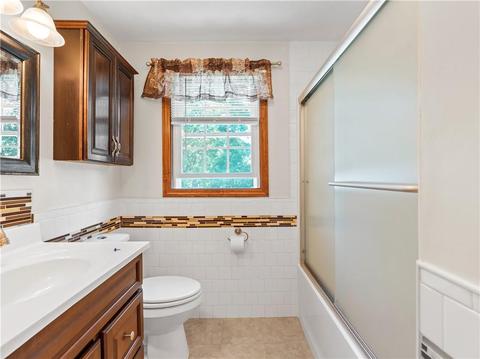 26 2nd Point Rd, Warwick, RI 02889 photo 12