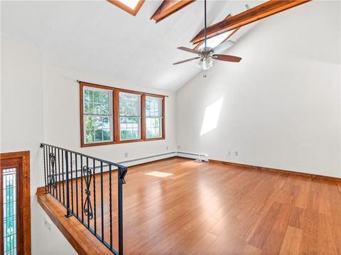 26 2nd Point Rd, Warwick, RI 02889 photo 5