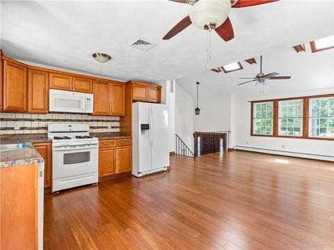 26 2nd Point Rd, Warwick, RI 02889 photo 7