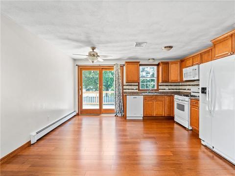 26 2nd Point Rd, Warwick, RI 02889 photo 8