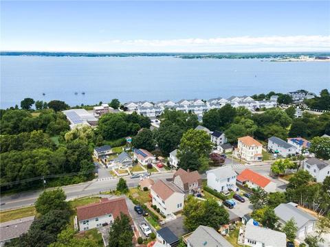 1108 Bay St, Fall River, MA 02724 photo 6